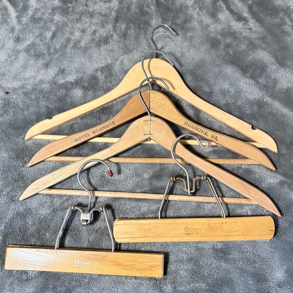 Set of 5 Wooden Hangers 3 Shirt and 2 Pant Hangers